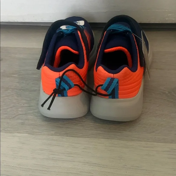 Skechers Kids' Blue and Orange Sneakers Brand New US Size 11 - Picture 3 of 6